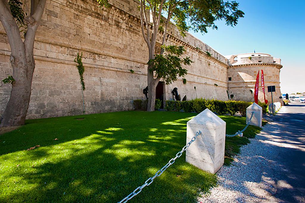 B&B Piazza Fratti Civitavecchia Exterior photo